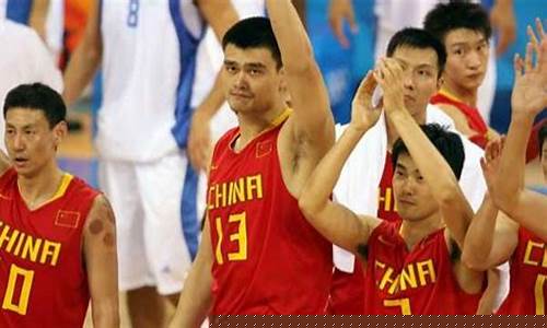 中国西班牙奥运会队服照片-中国西班牙奥运会队服