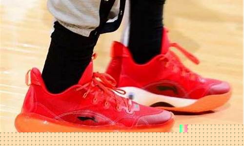 宽脚适合什么篮球鞋-宽脚掌穿什么篮球鞋