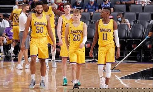 夏季联赛湖人科比-nba湖人队科比