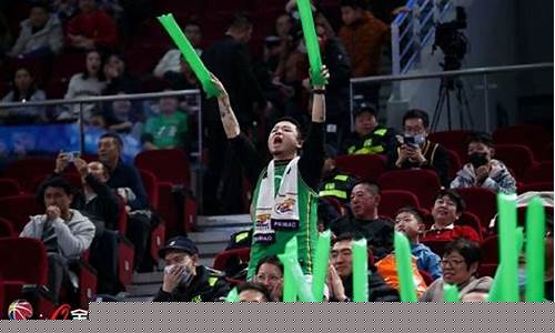五棵松nba-五棵松的辽篮球迷